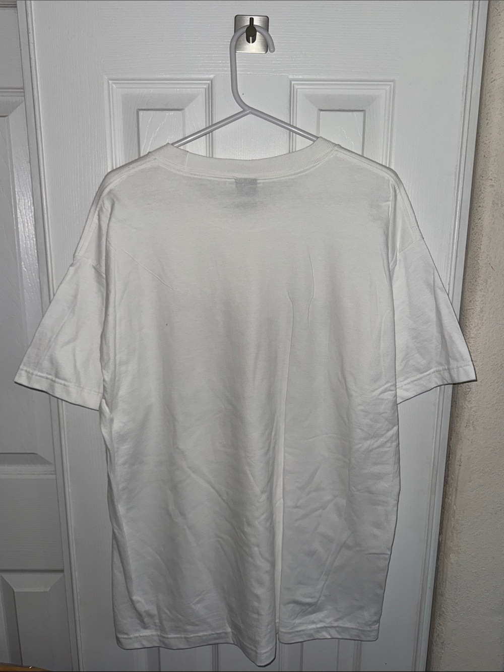 Soul Sister Boutique Women's White Peace Love Cure MS Awareness Tee - Picture 5 of 5